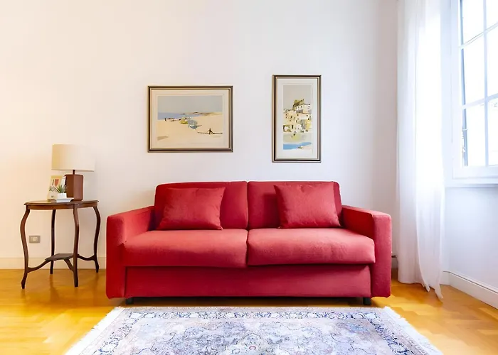 Elegantis Solinda With Private Terrace - Steps From Metro, Tram & Bus To Rome's Historic Center Rom